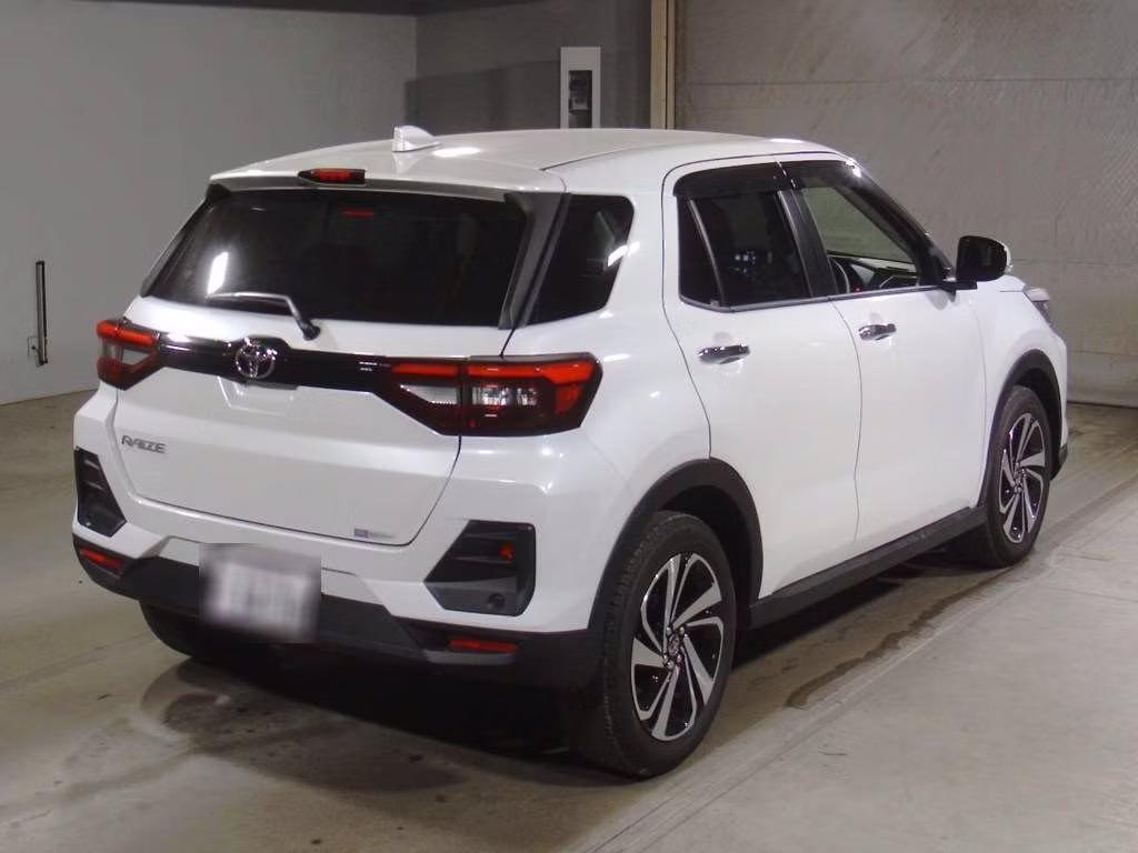 TOYOTA RAIZE