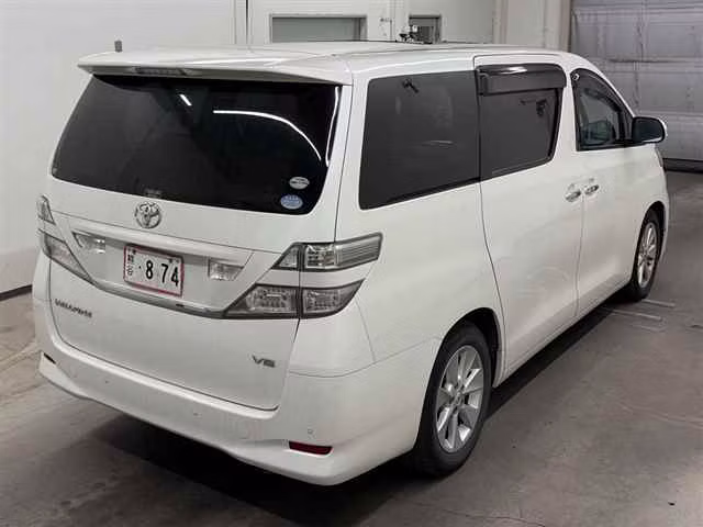 TOYOTA VELLFIRE
