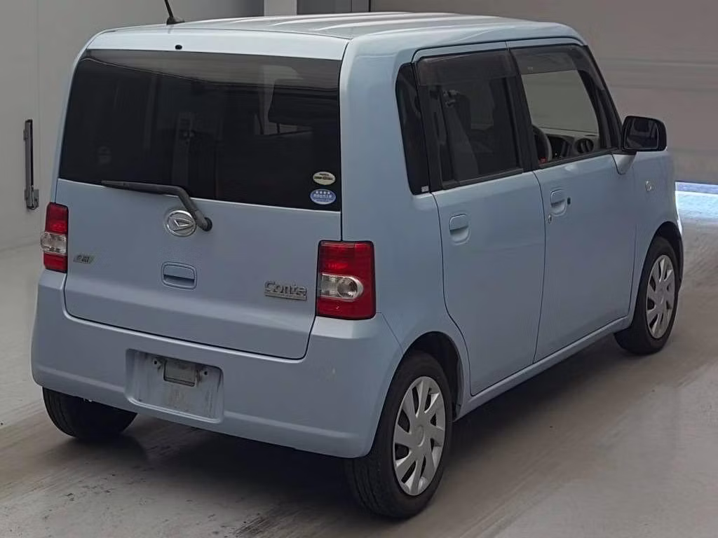 DAIHATSU MOVE CONTE