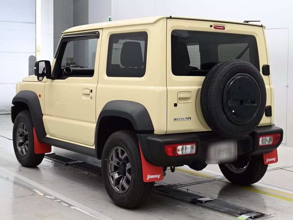 SUZUKI JIMNY SIERRA