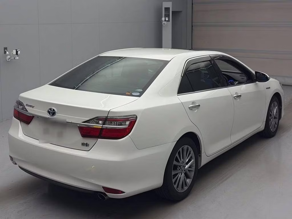 TOYOTA CAMRY