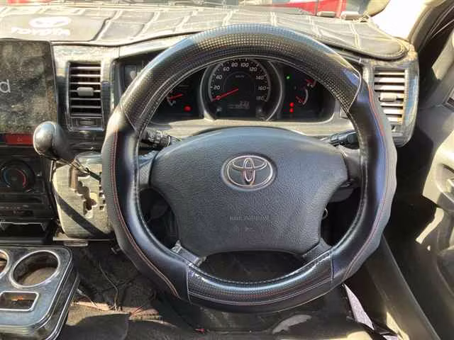 TOYOTA REGIUS ACE
