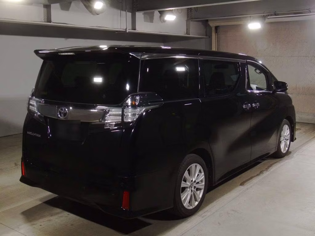 TOYOTA VELLFIRE
