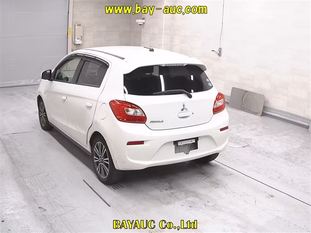 MITSUBISHI MIRAGE