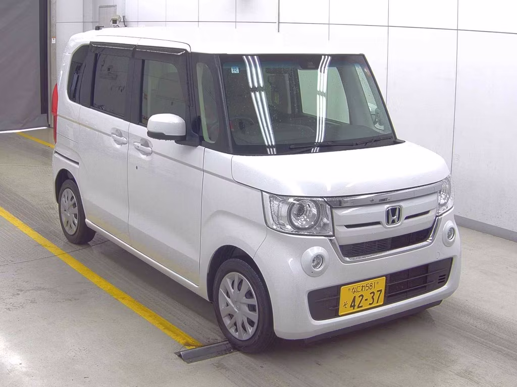 HONDA N-BOX