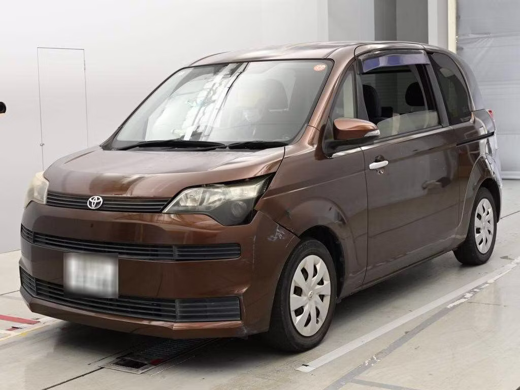 TOYOTA SPADE