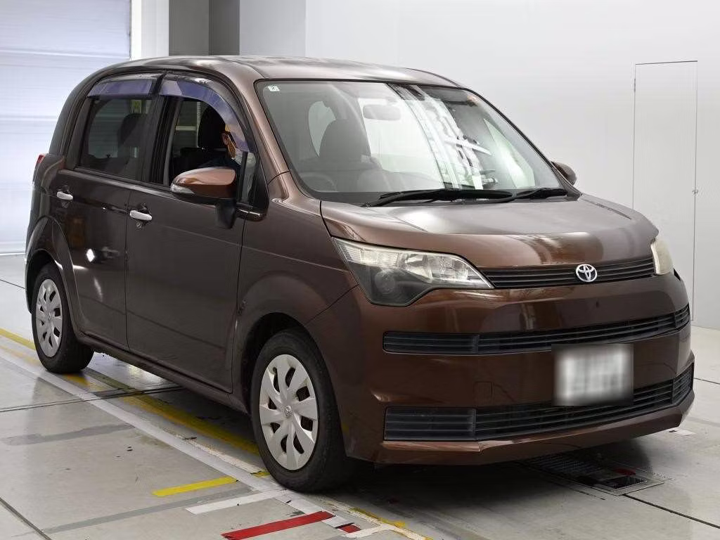 TOYOTA SPADE