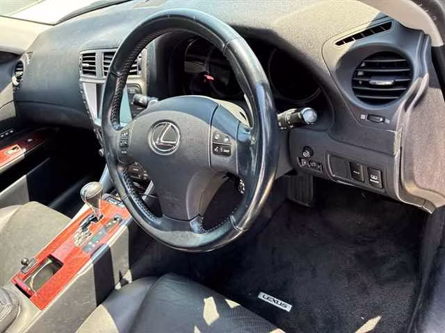 LEXUS IS250