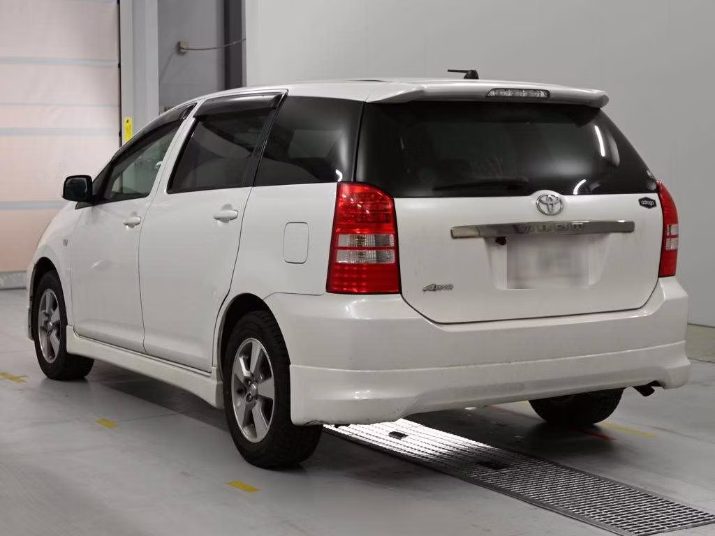 TOYOTA WISH