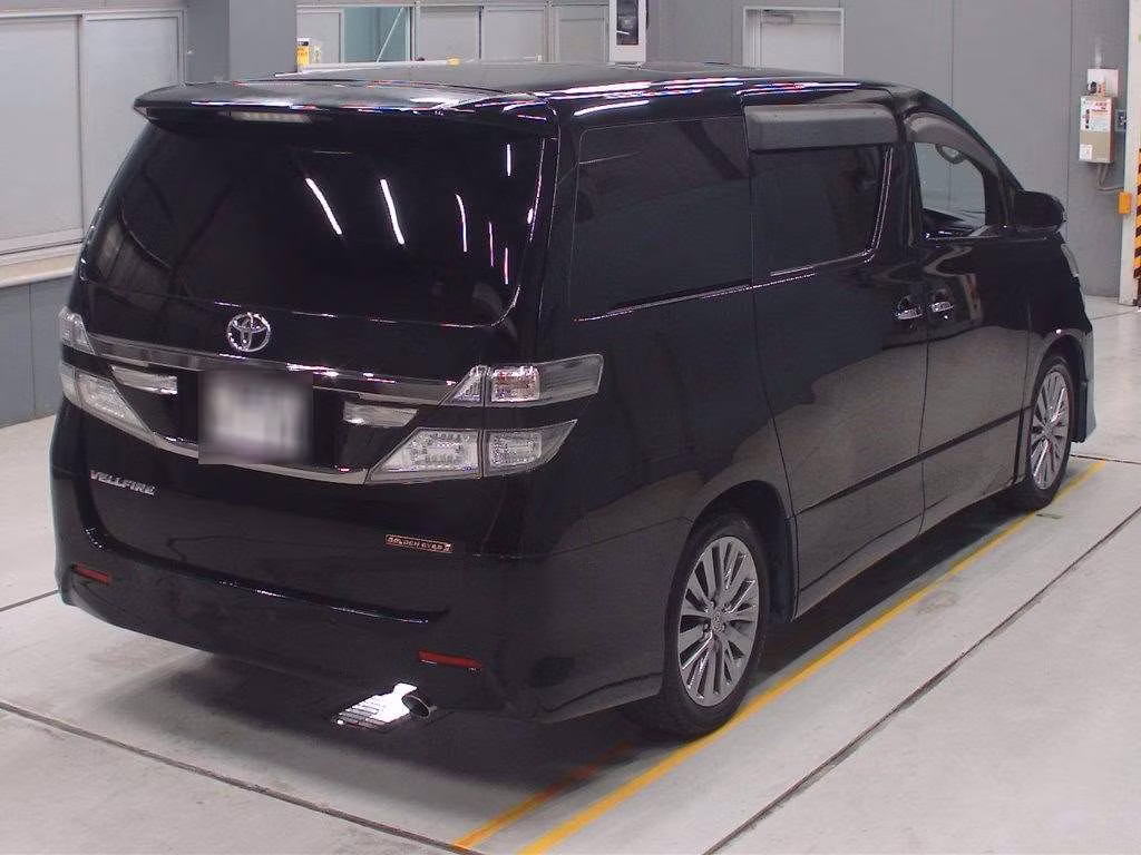 TOYOTA VELLFIRE