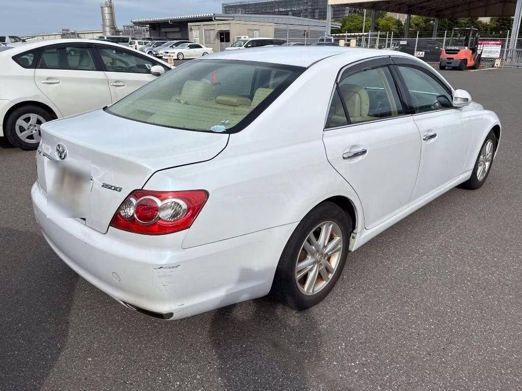 TOYOTA MARK X