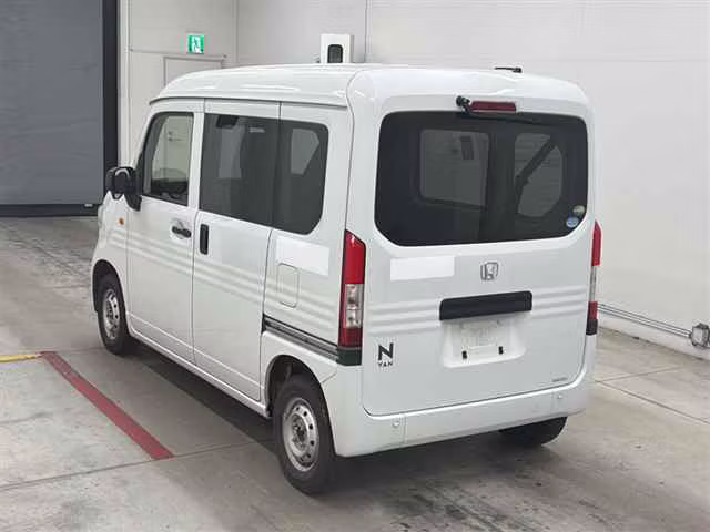 HONDA N-VAN