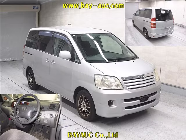 TOYOTA NOAH