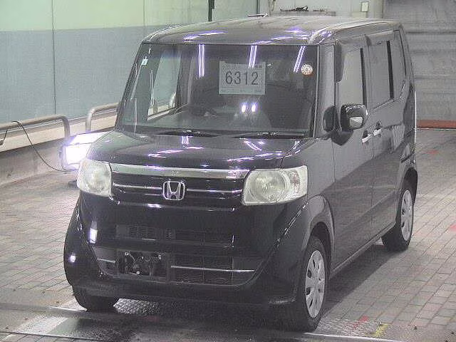 HONDA N-BOX