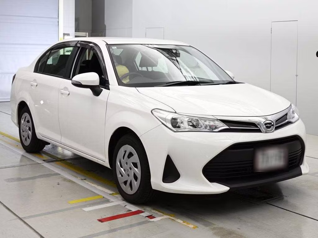 TOYOTA COROLLA AXIO