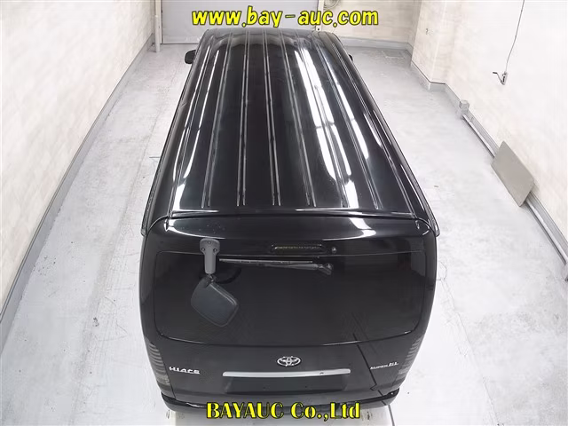 TOYOTA REGIUS ACE