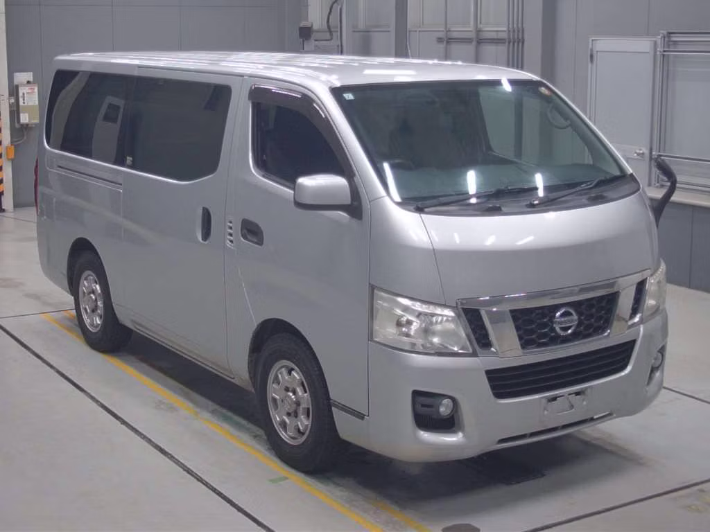 NISSAN NV350 CARAVAN