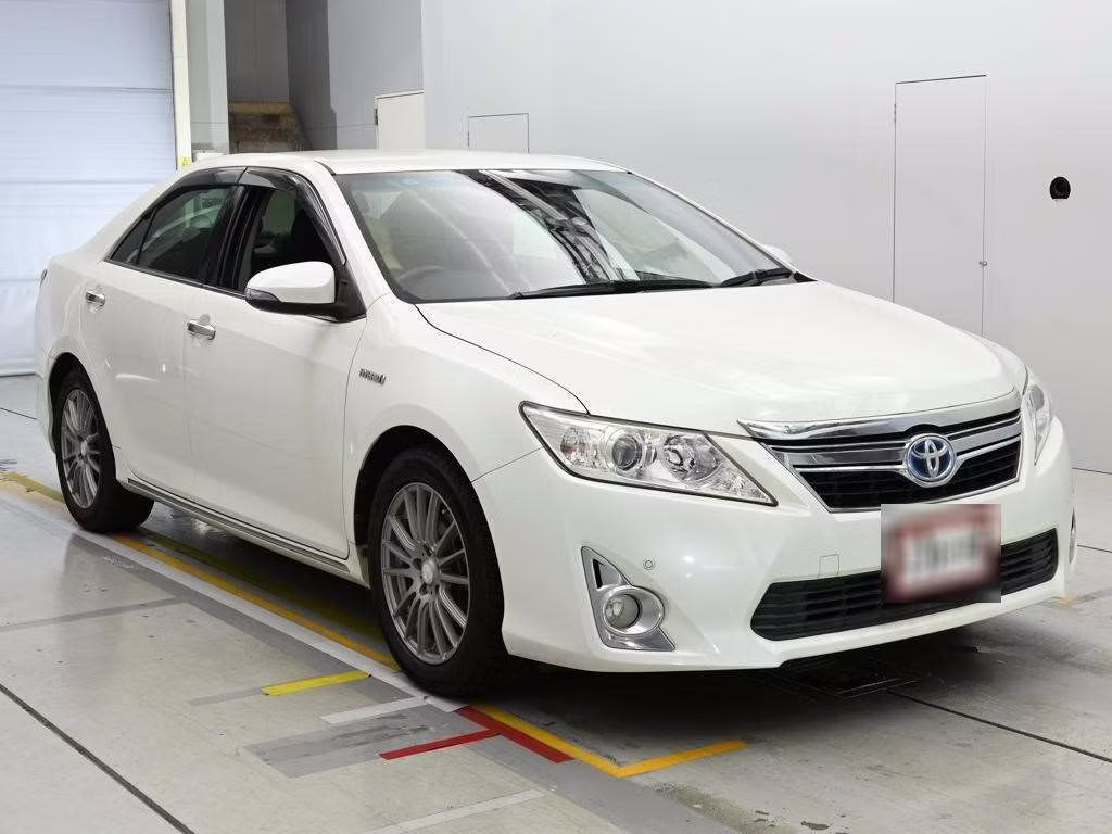 TOYOTA CAMRY