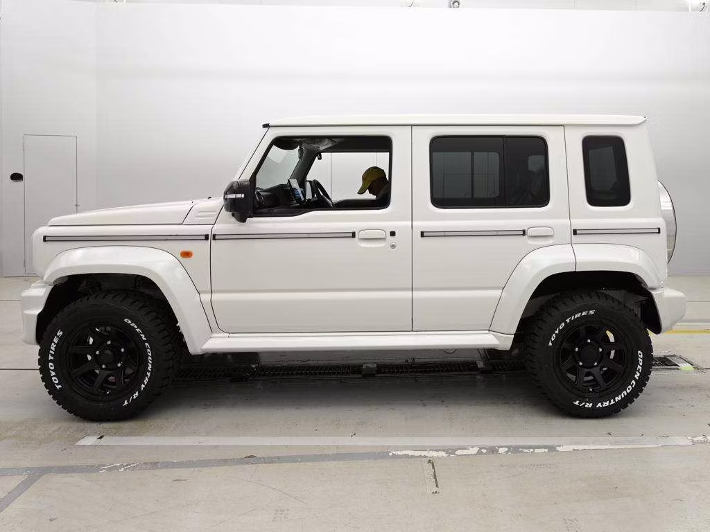 SUZUKI JIMNY