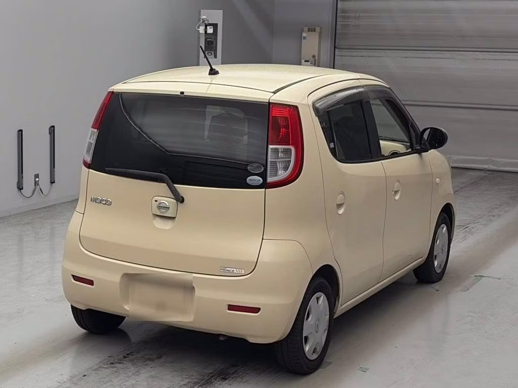 NISSAN MOCO