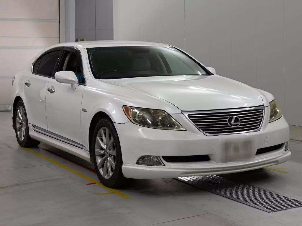 LEXUS LS460
