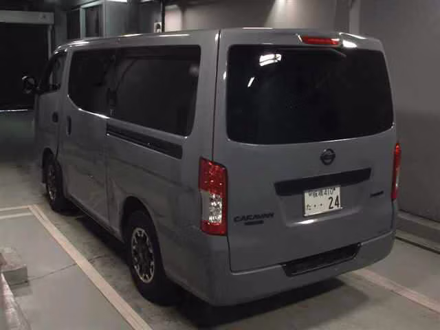 NISSAN NV350 CARAVAN