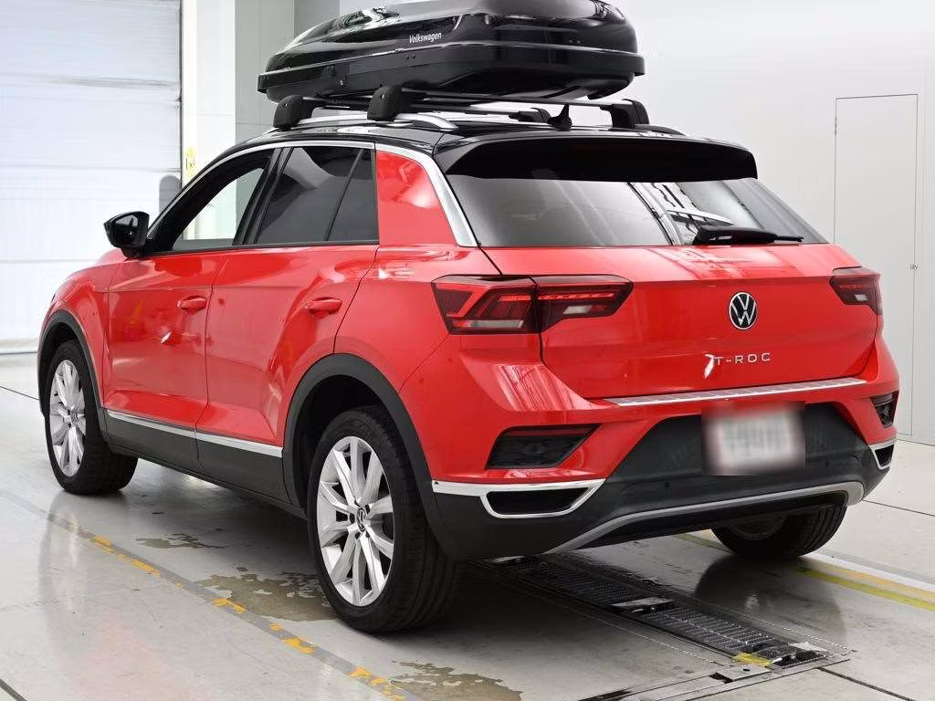 VOLKSWAGEN T-ROC