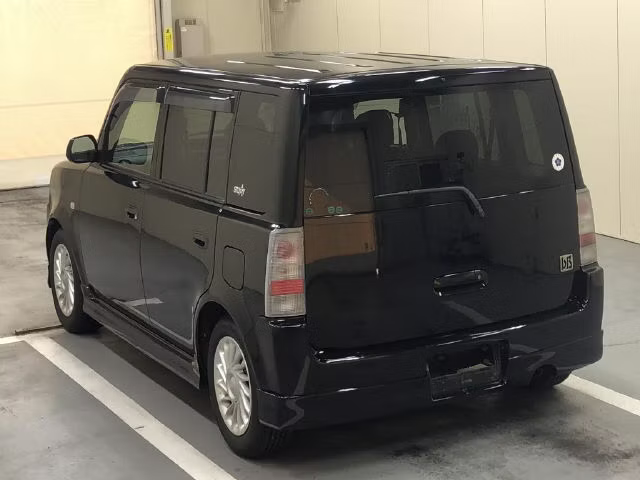 TOYOTA BB