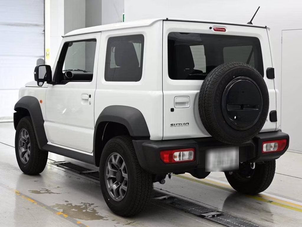 SUZUKI JIMNY SIERRA