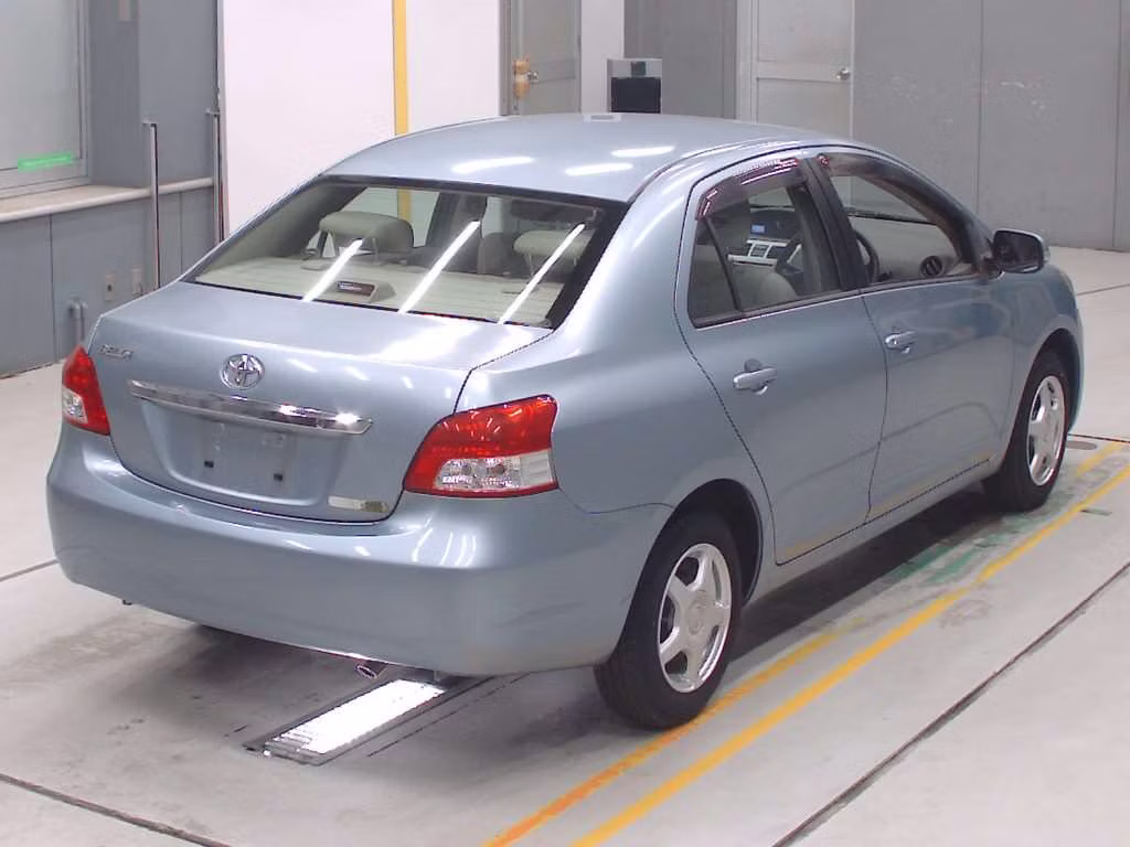 TOYOTA BELTA