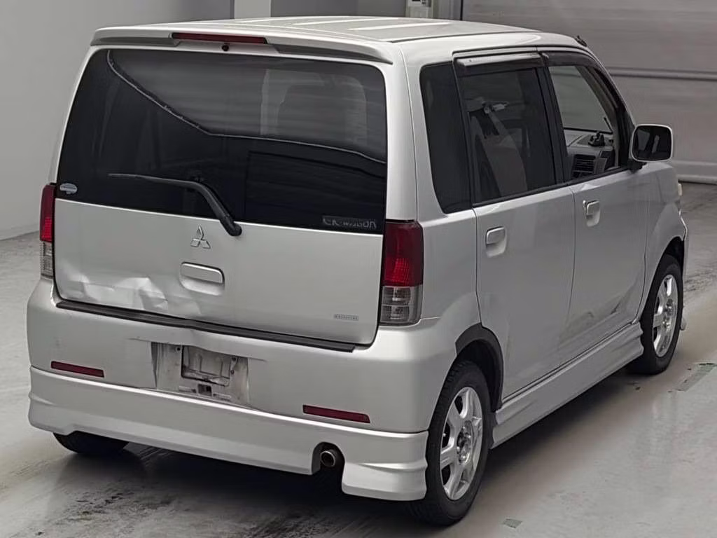 MITSUBISHI EK WAGON