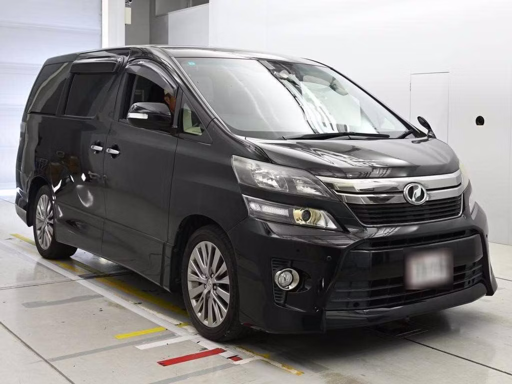 TOYOTA VELLFIRE