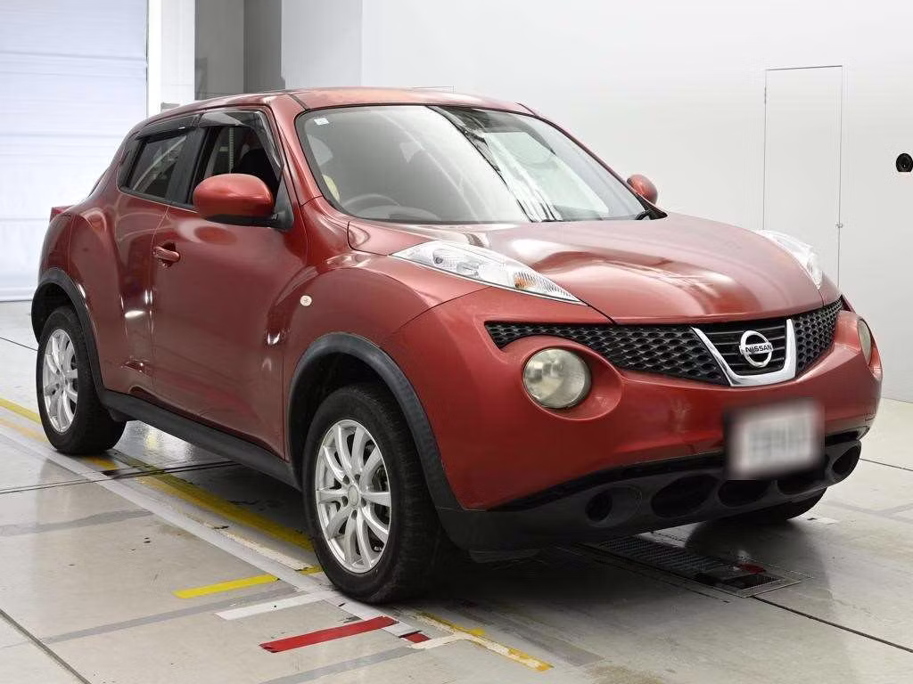 NISSAN JUKE