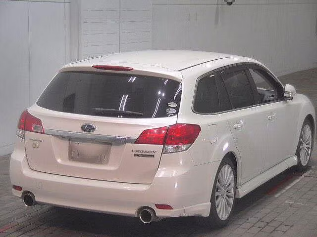 SUBARU LEGACY