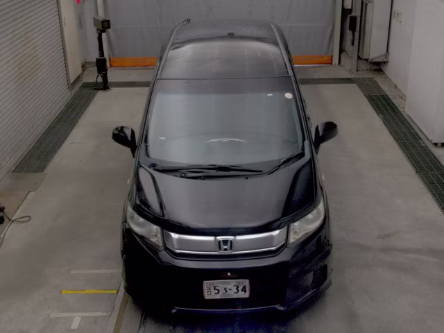 HONDA FREED SPIKE