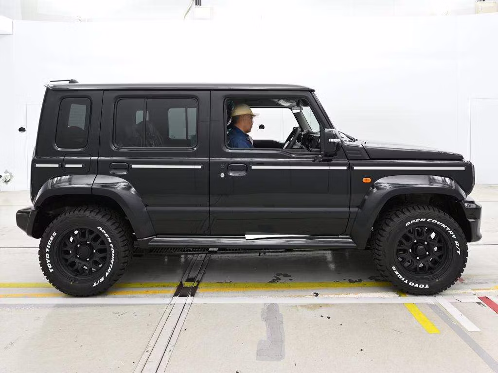 SUZUKI JIMNY
