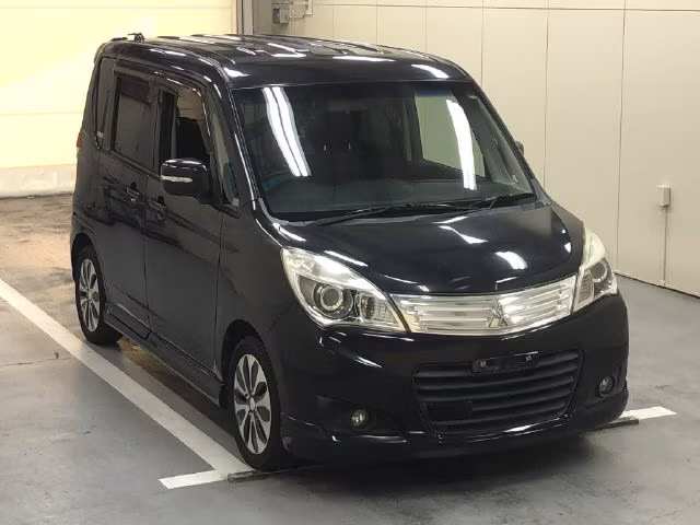 MITSUBISHI DELICA D:2