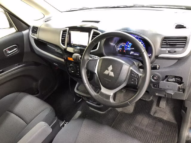MITSUBISHI DELICA D:2