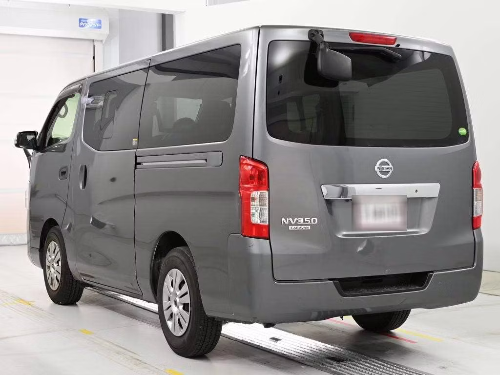 NISSAN NV350 CARAVAN