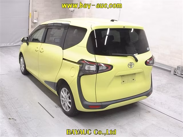 TOYOTA SIENTA