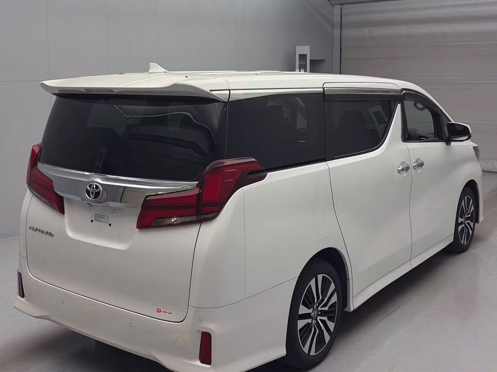 TOYOTA ALPHARD