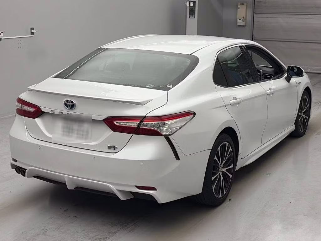 TOYOTA CAMRY