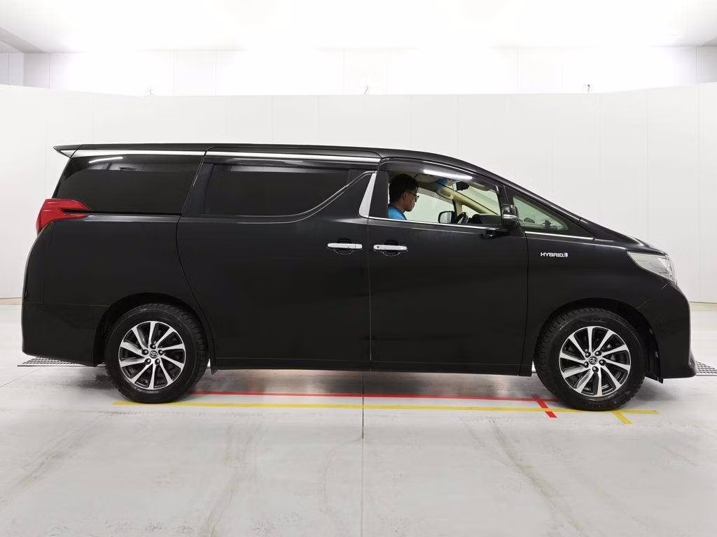 TOYOTA ALPHARD