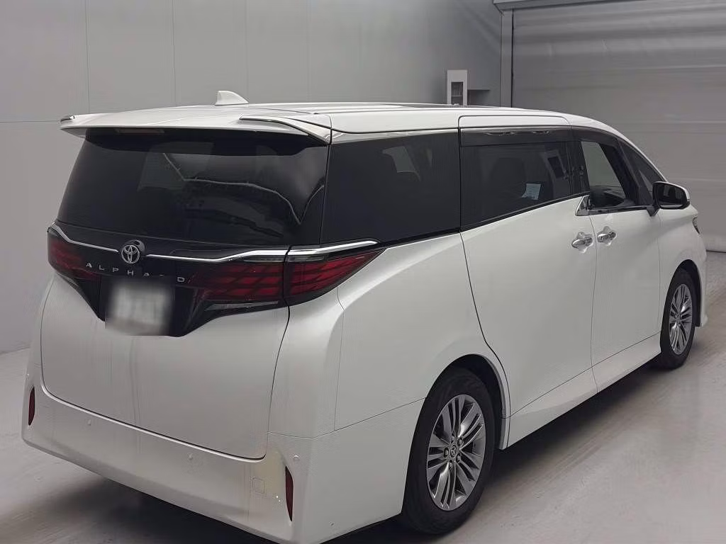 TOYOTA ALPHARD