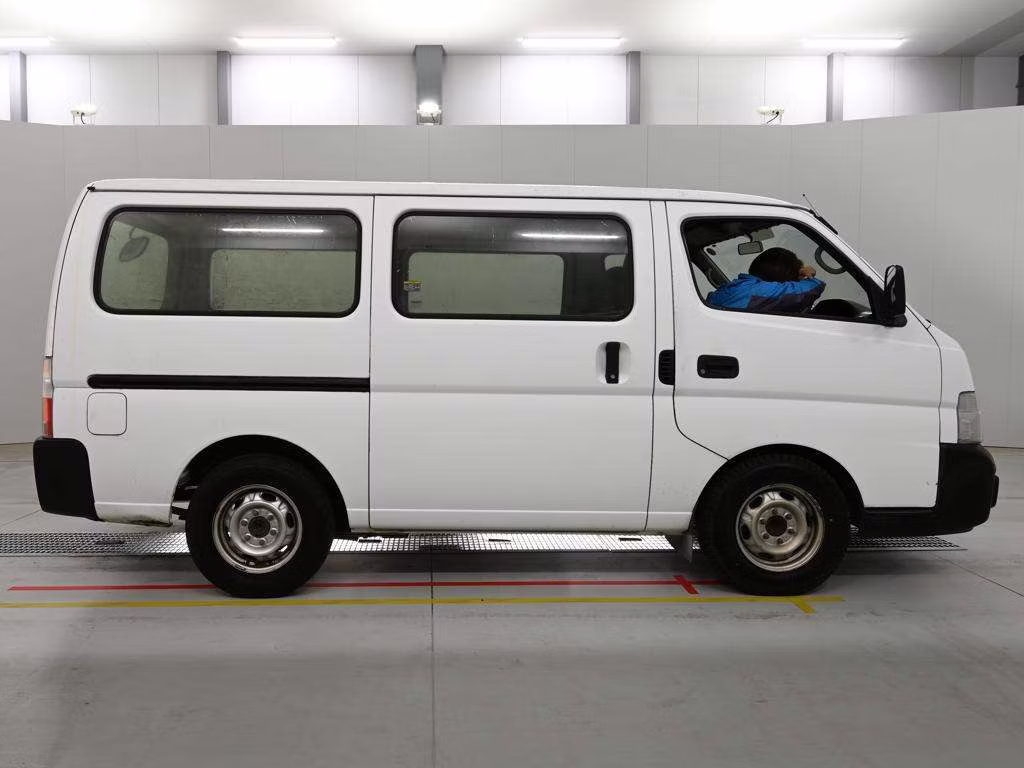 NISSAN CARAVAN