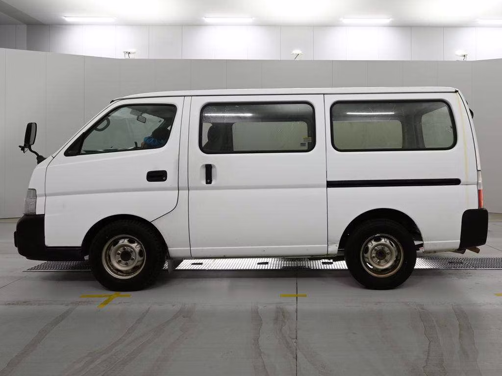 NISSAN CARAVAN