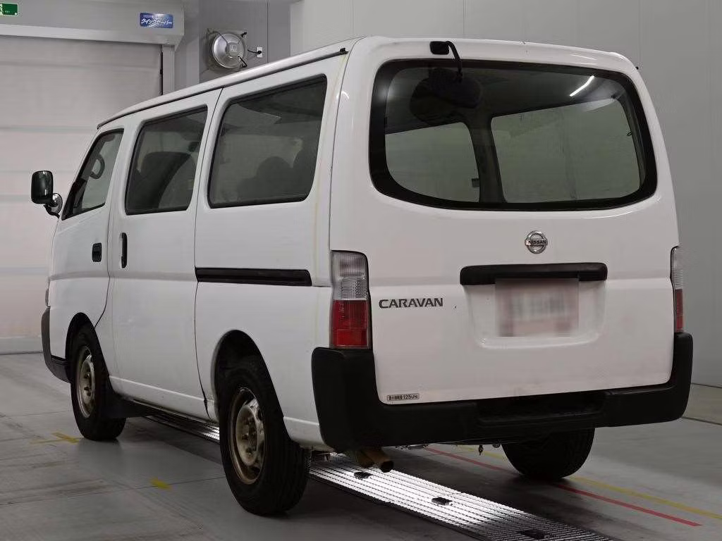 NISSAN CARAVAN
