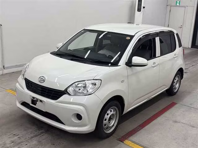 DAIHATSU BOON