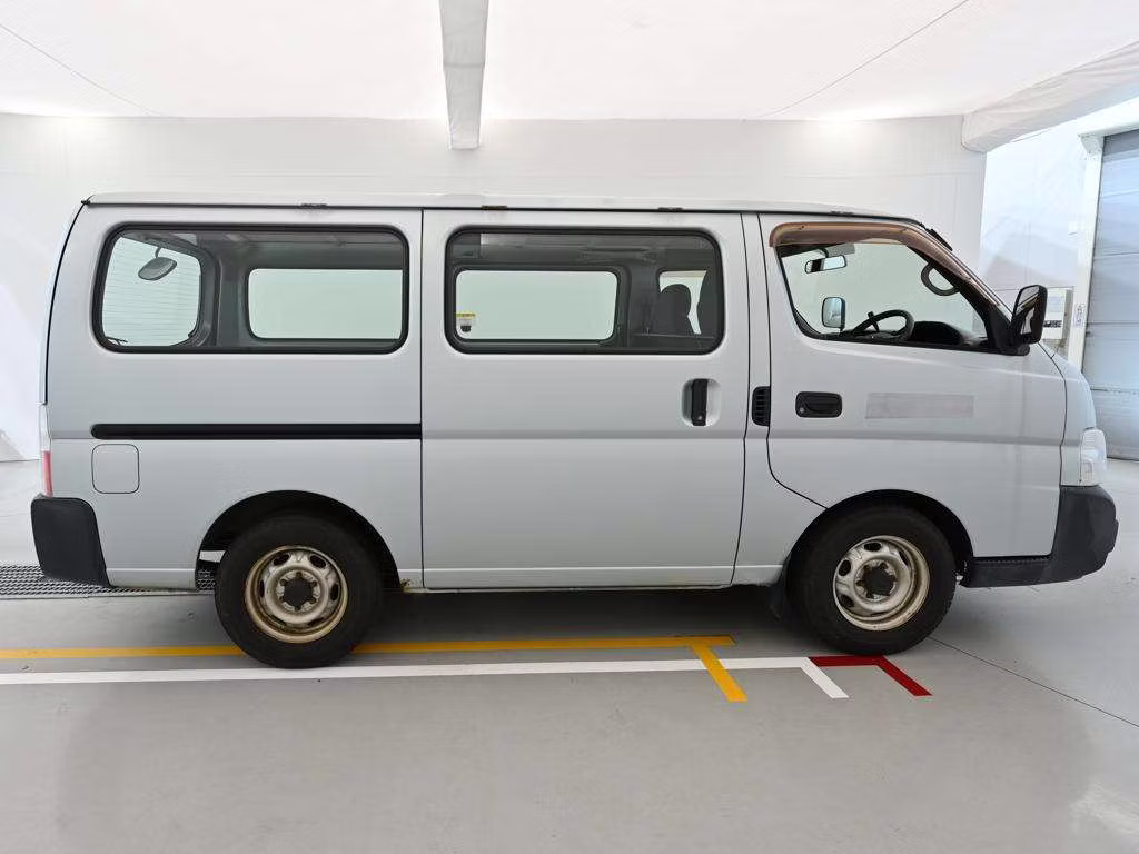 NISSAN CARAVAN
