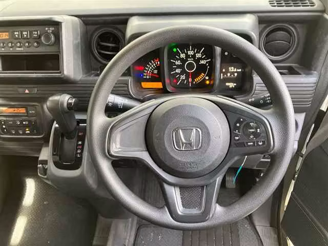 HONDA N-VAN